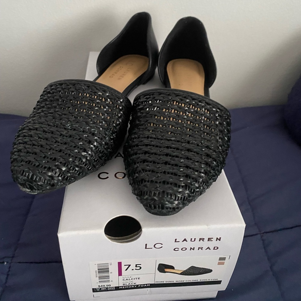 LC Lauren Conrad Black Woven Flats
